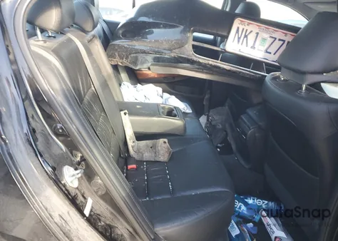 2011 Honda Accord Exl z USA, uszkodzony, nr VIN 1HGCP3F87BA021899